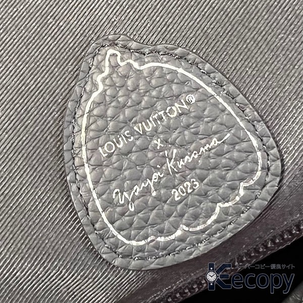 コーデの主役 ルイ・ヴィトン リュック 持ち歩きやすいフォルム スーパーコピー 2425 画像 9