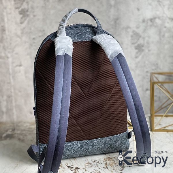 シンプルで上品 ルイ・ヴィトン リュック 収納力と上品さを両立 偽物 人気 2452 画像 4