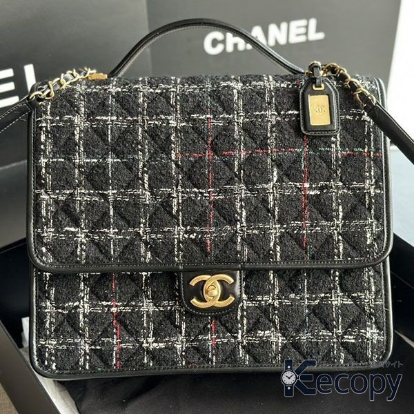 シンプルで上品 シャネル ハンドバッグ 収納力と上品さを両立 偽物 人気 1104 画像 2