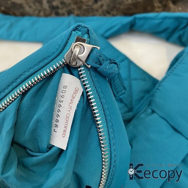 ギフトにも人気 ボッテガ・ヴェネタ ショルダーバッグ 持ち歩きやすいフォルム 偽物 人気 378 画像 8