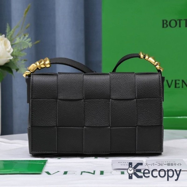 存在感のある ボッテガ・ヴェネタ ショルダーバッグ コーデを格上げ N級品 通販 409 おすすめN級品