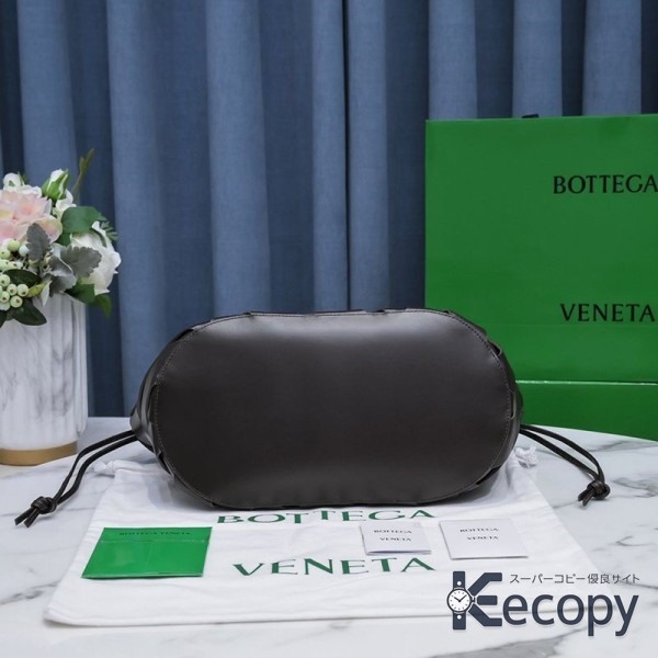 コーデの主役 ボッテガ・ヴェネタ ハンドバッグ 高級感のある仕上がり N級品 通販 89 画像 4