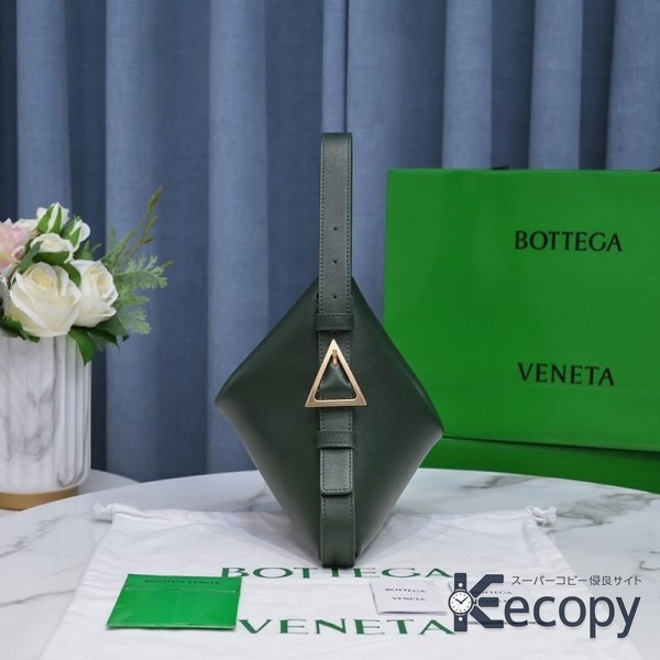 上品な逸品 ボッテガ・ヴェネタ ハンドバッグ 収納力と上品さを両立 偽物 人気 91 画像 3