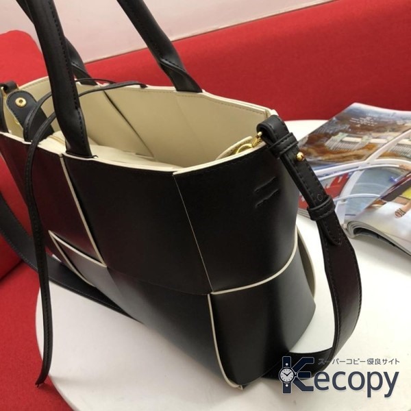 コーデの主役 ボッテガ・ヴェネタ トートバッグ 毎日に合わせやすい N級品 通販 154 画像 7