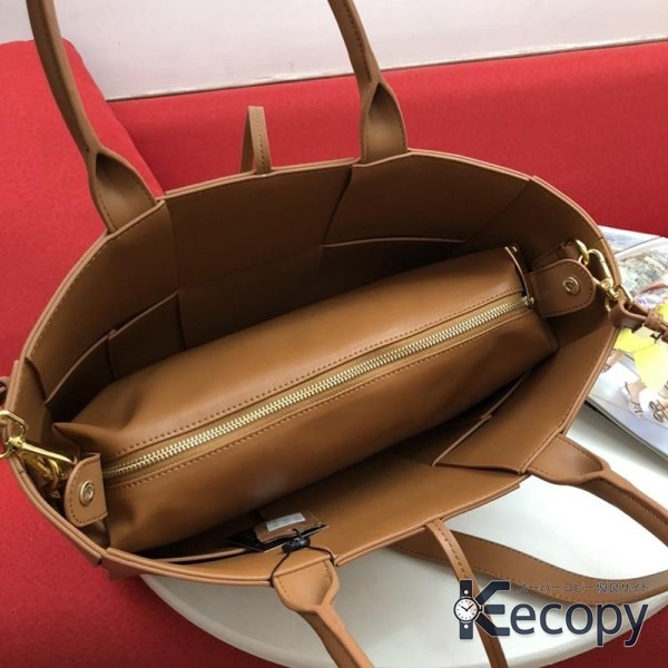 存在感のある ボッテガ・ヴェネタ トートバッグ コーデを格上げ スーパーコピー 送料無料 165 画像 8