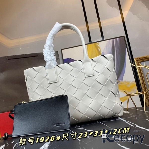 上品な逸品 ボッテガ・ヴェネタ トートバッグ 毎日に合わせやすい 偽物 人気 218 画像 2