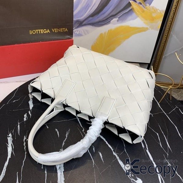 上品な逸品 ボッテガ・ヴェネタ トートバッグ 毎日に合わせやすい 偽物 人気 218 画像 4