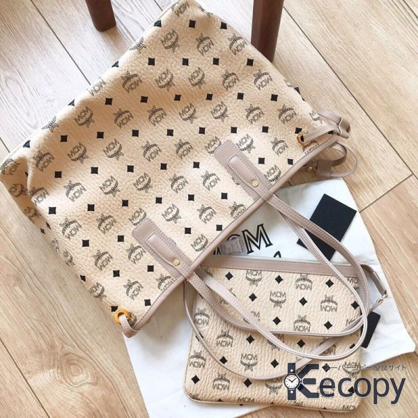 シンプルで上品 MCM バッグ コーデを格上げ 偽物 人気 592 画像 2