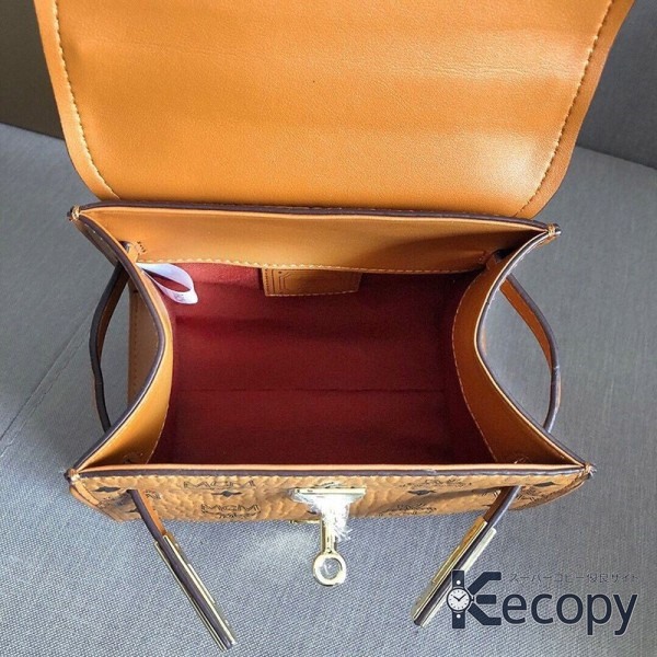 ギフトにも人気 MCM バッグ 実用的なデザイン スーパーコピー 593 画像 8