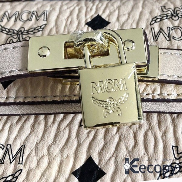 使いやすさ抜群 MCM バッグ 収納力と上品さを両立 N級品 通販 595 画像 8