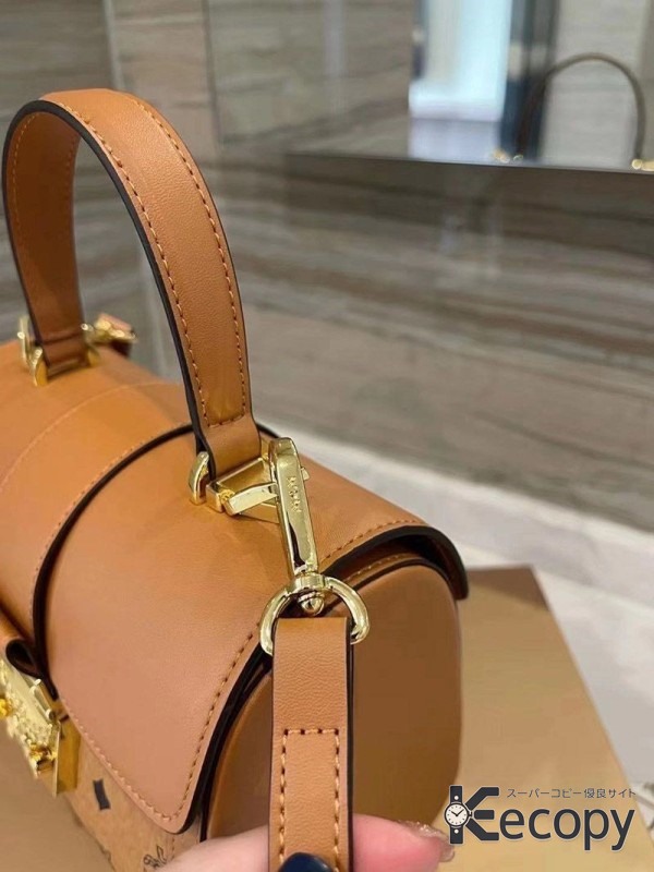 洗練デザイン MCM バッグ 収納力と上品さを両立 激安コピー 606 画像 7