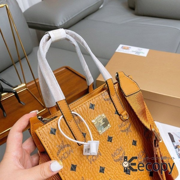 洗練デザイン MCM バッグ 高級感のある仕上がり 偽物 人気 611 画像 4
