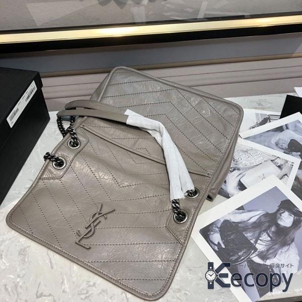 おすすめ サンローラン ショルダーバッグ 収納力と上品さを両立 偽物 人気 732 画像 9