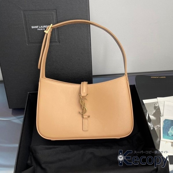 使いやすさ抜群 サンローラン トートバッグ 収納力と上品さを両立 N級品 通販 645