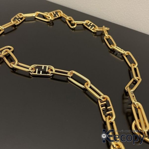 上品な逸品 フェンディ ベルト コーデを引き締める 激安コピー 359 画像 2