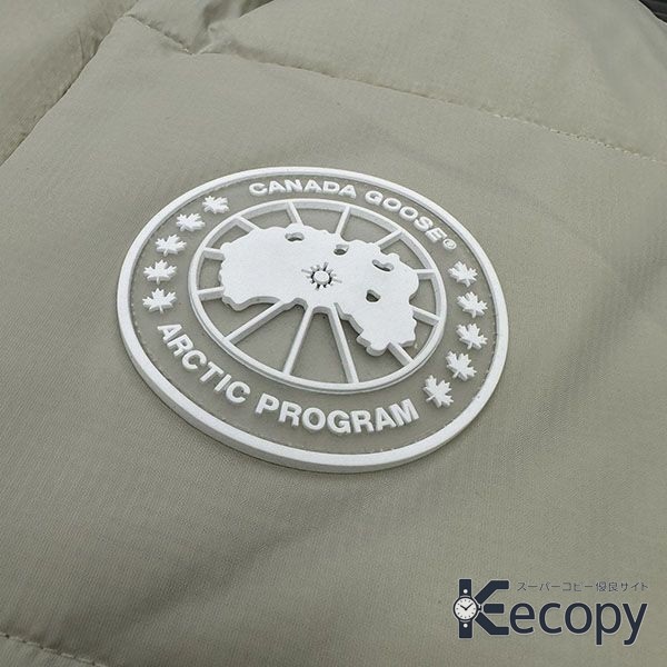 おすすめ カナダグース ダウンベスト コーデに取り入れやすい コピー N級品 70 画像 5