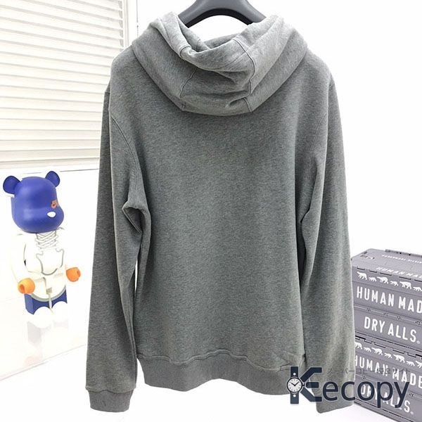 コーデの主役 バーバリー スウェット 着回しやすいデザイン コピー N級品 729 画像 2
