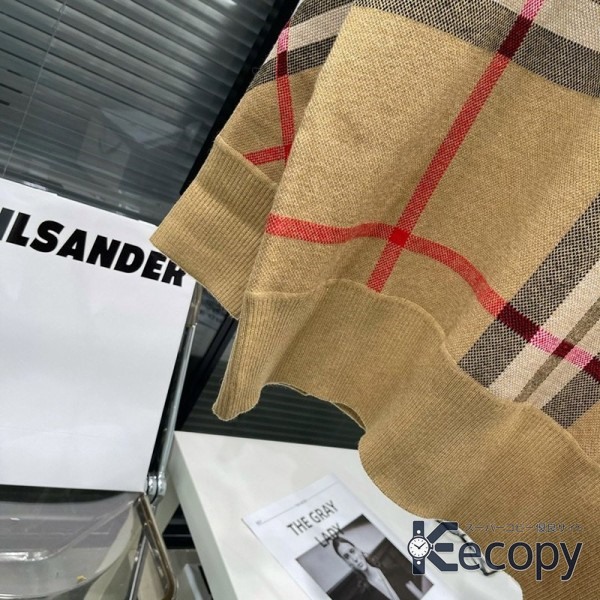 コーデの主役 バーバリー ニット 着回しやすいデザイン スーパーコピー 696 画像 7