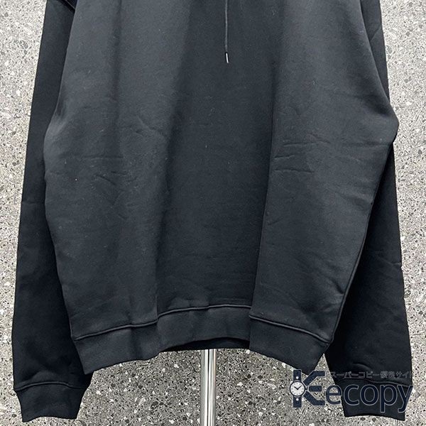 シンプルで上品 バレンシアガ スウェット 一枚で決まる N級品 通販 990 画像 7