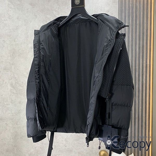 人気モデル プラダ ダウンジャケット 着回しやすいデザイン スーパーコピー 1200 画像 9