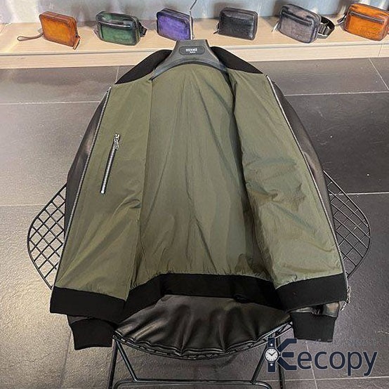 シンプルで上品 エルメス スウェット コーデに取り入れやすい 最高級コピー 3545 画像 7
