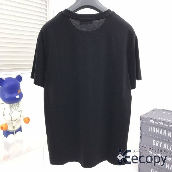 使いやすさ抜群 セリーヌ 半袖 一枚で決まる スーパーコピー 2852 画像 2