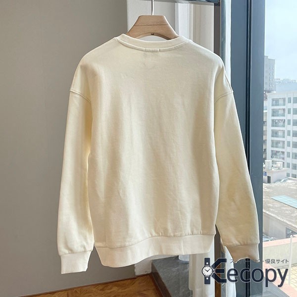 存在感のある セリーヌ パーカー コーデに取り入れやすい コピー N級品 2961 画像 2