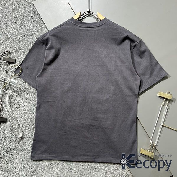 ギフトにも人気 ロエベ 半袖 コーデに取り入れやすい 激安コピー 3593 画像 4
