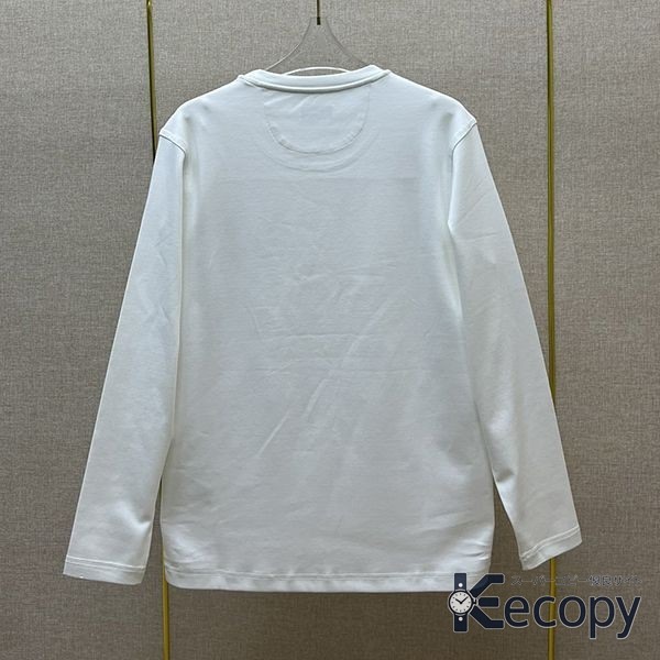 使いやすさ抜群 フェンディ スウェット コーデに取り入れやすい N級品 通販 3070 画像 3