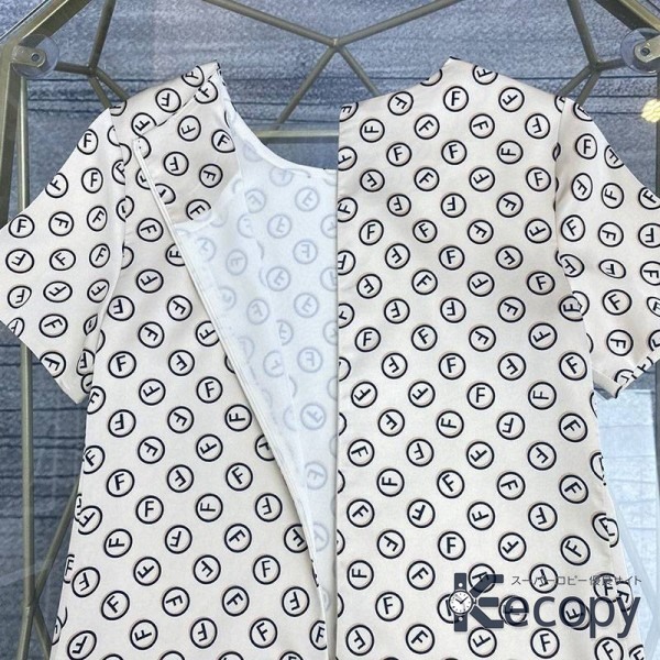 コーデの主役 フェンディ 半袖 着回しやすいデザイン N級品 通販 3065 画像 8