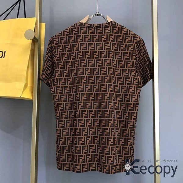 上品な逸品 フェンディ 半袖 コーデに取り入れやすい 最高級コピー 3008 画像 2