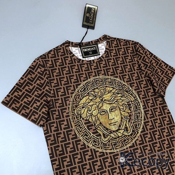 上品な逸品 フェンディ 半袖 コーデに取り入れやすい 最高級コピー 3008 画像 4