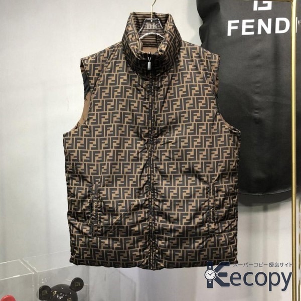 ギフトにも人気 フェンディ ダウン 快適な着心地 N級品 通販 3003