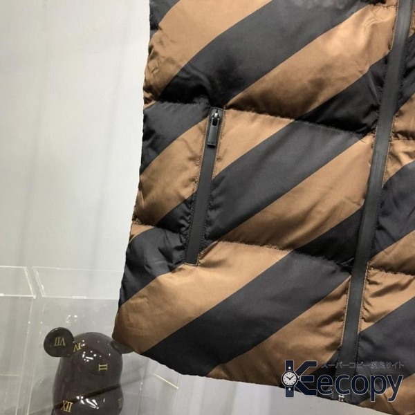 ギフトにも人気 フェンディ ダウン 快適な着心地 N級品 通販 3003 画像 5