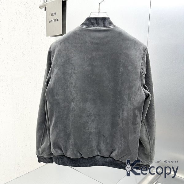 コーデの主役 モンクレール ジャケット コーデに取り入れやすい 格安コピー 2003 画像 2
