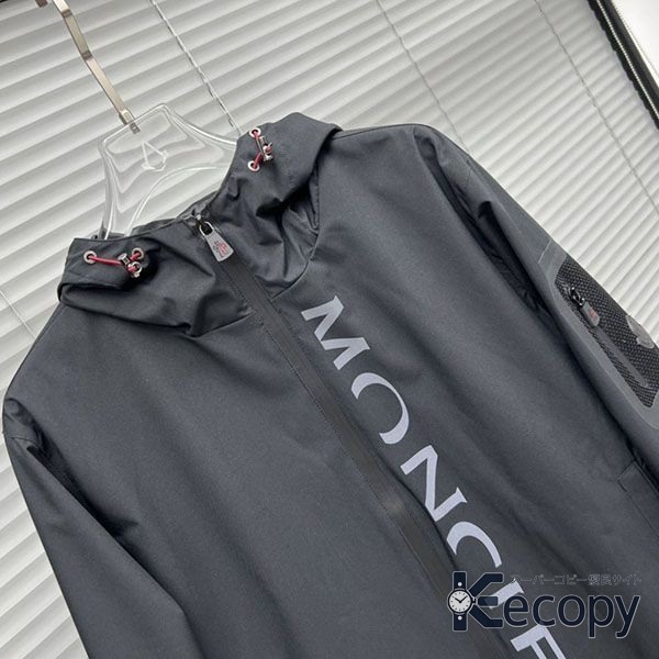 シンプルで上品 モンクレール ジャケット 旬のスタイル 最高級コピー 1985 画像 2