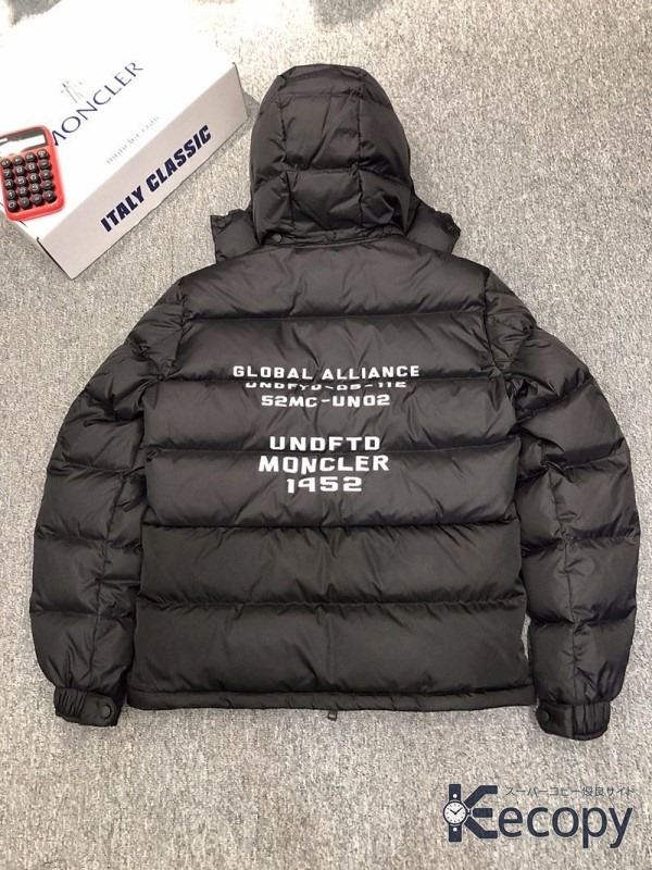 人気モデル モンクレール ダウンジャケット 一枚で決まる 格安コピー 1832 画像 8
