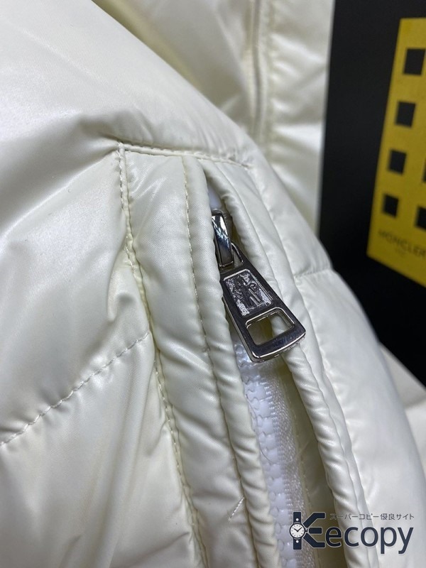 上品な逸品 モンクレール ダウンベスト 旬のスタイル 偽物 人気 1621 画像 6