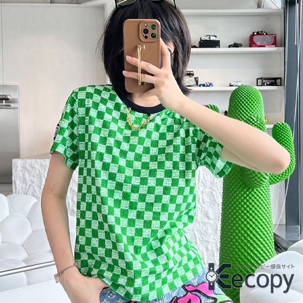 ギフトにも人気 ルイ・ヴィトン 半袖 一枚で決まる スーパーコピー 2352 おすすめN級品