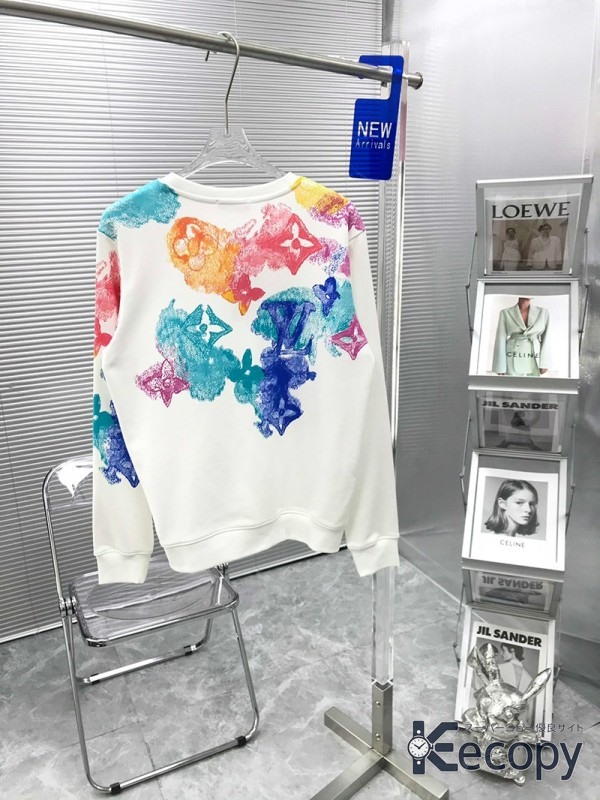 コーデの主役 ルイ・ヴィトン パーカー 存在感ある仕上がり 偽物 人気 2753 画像 2