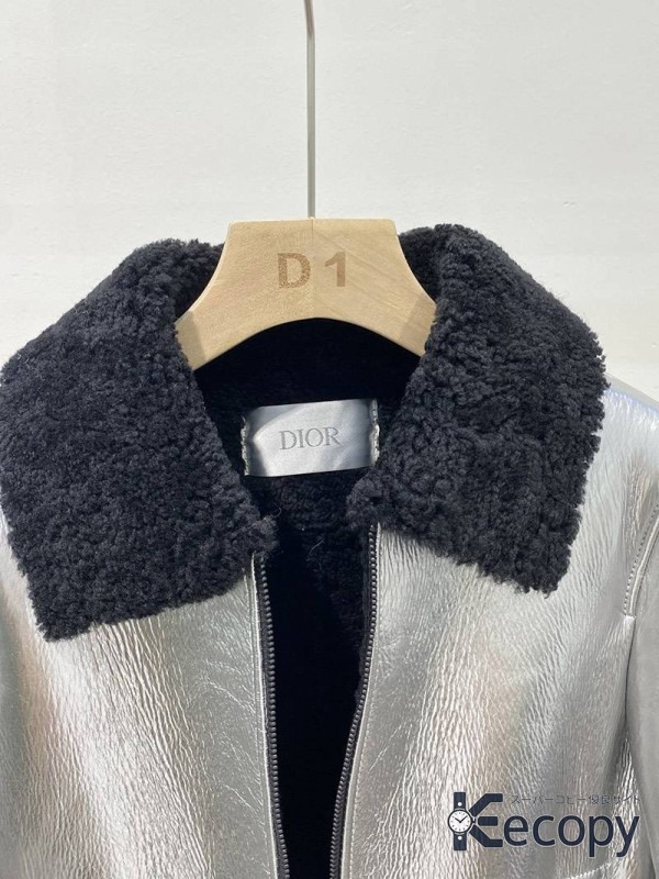 シンプルで上品 ディオール ジャケット コーデに取り入れやすい 偽物 人気 3390 画像 3