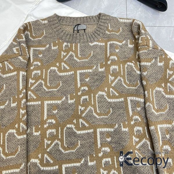 シンプルで上品 ディオール ニット 存在感ある仕上がり 偽物 人気 3324 画像 4