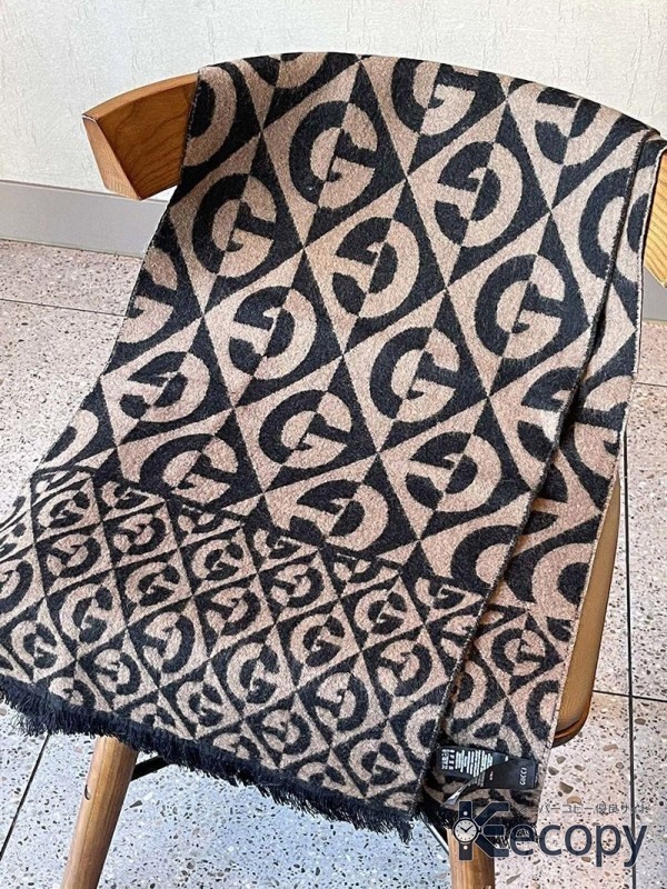 上品な逸品 グッチ スカーフ 季節を問わず活躍 最高級コピー 11 画像 5