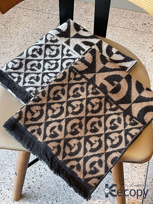 上品な逸品 グッチ スカーフ 季節を問わず活躍 最高級コピー 11 画像 8
