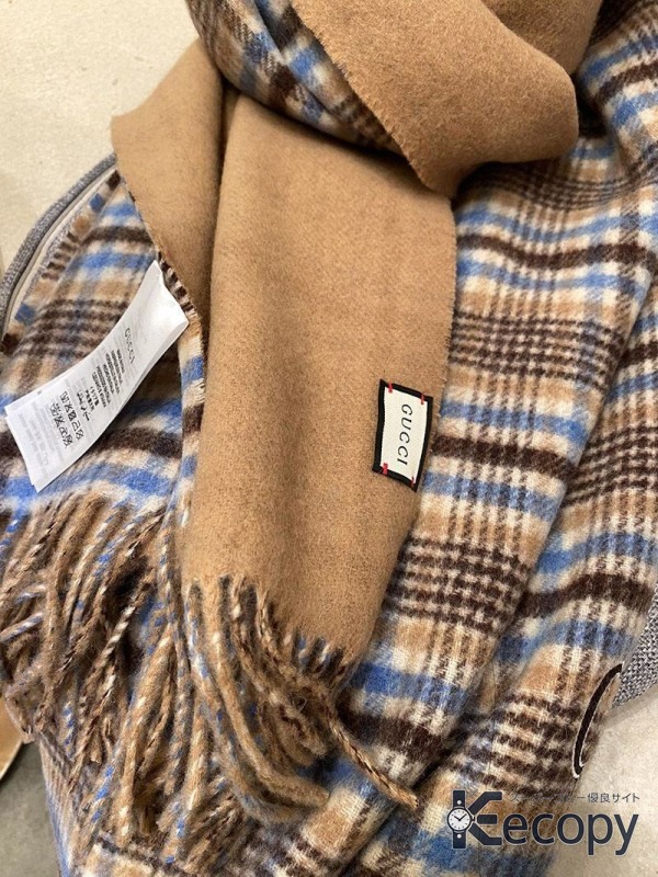人気モデル グッチ スカーフ コーデを彩る 格安コピー 16 画像 8