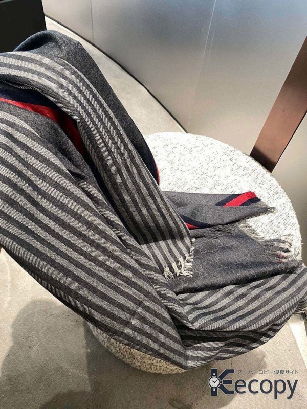 コーデの主役 グッチ スカーフ 季節を問わず活躍 N級品 通販 56 画像 6