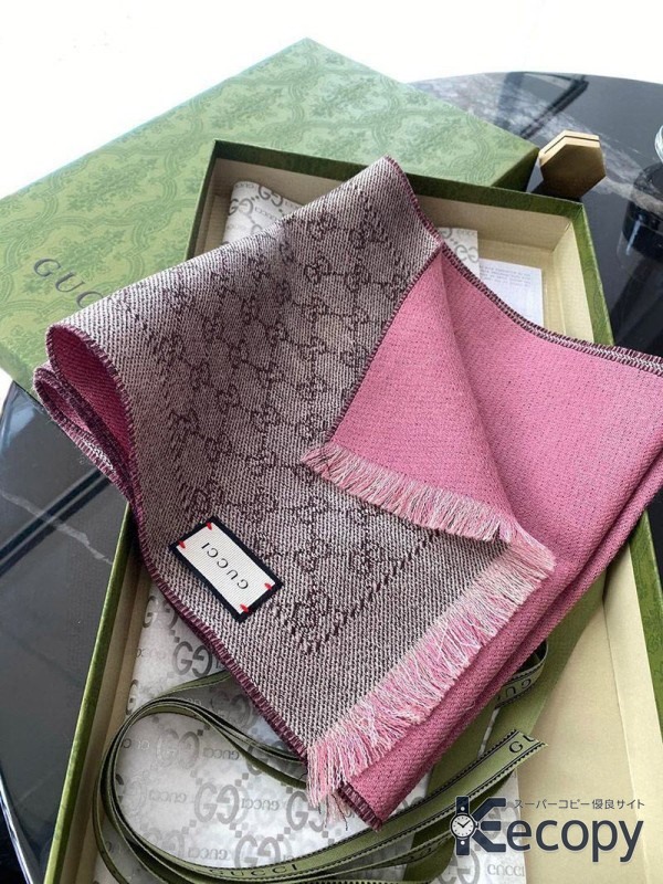 定番人気 グッチ スカーフ コーデを彩る 激安コピー 70 画像 4
