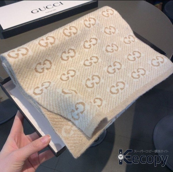 上品な逸品 グッチ スカーフ 装いに映えるデザイン 格安コピー 73 画像 2