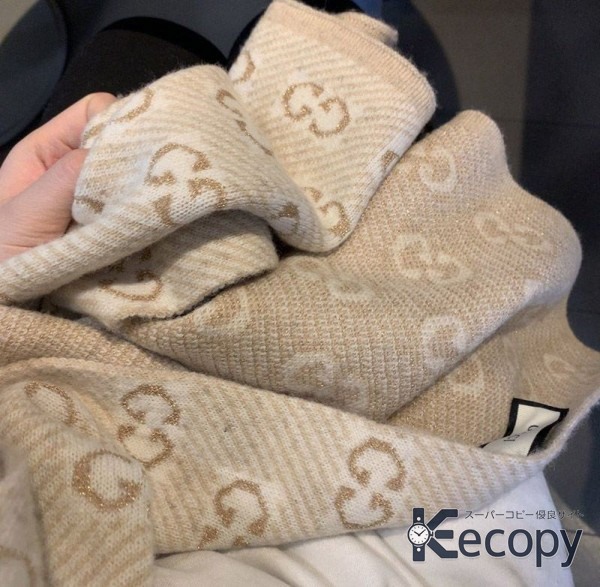 上品な逸品 グッチ スカーフ 装いに映えるデザイン 格安コピー 73 画像 5