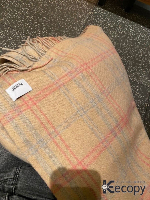 ギフトにも人気 バーバリー スカーフ コーデを彩る 格安コピー 194 画像 5